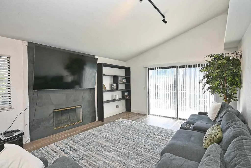 2073 2073 Sand Point Rd, Discovery Bay, California 94505 home-pic-28