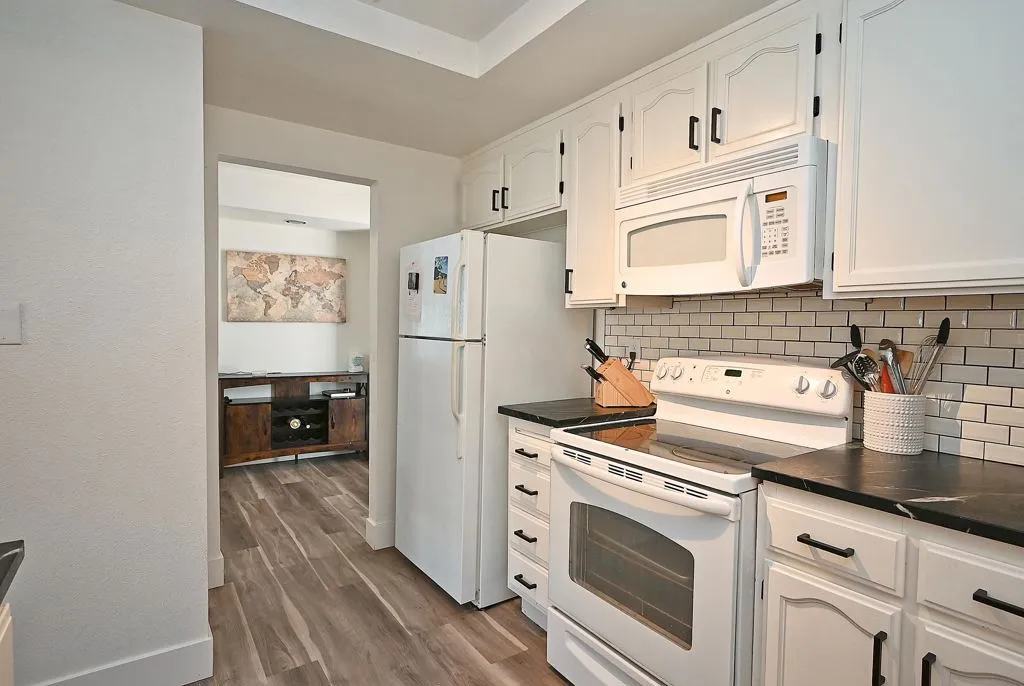 2073 2073 Sand Point Rd, Discovery Bay, California 94505 home-pic-26