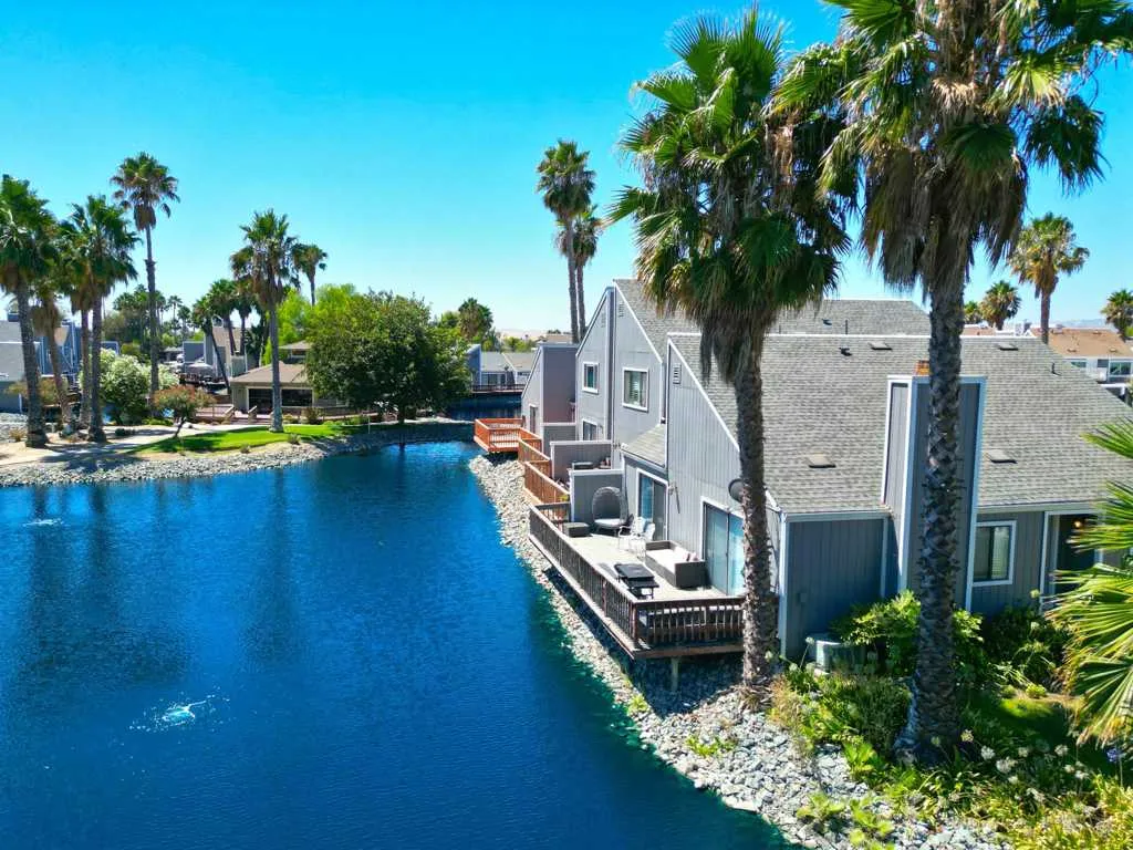 2073 2073 Sand Point Rd, Discovery Bay, California 94505 home-pic-16