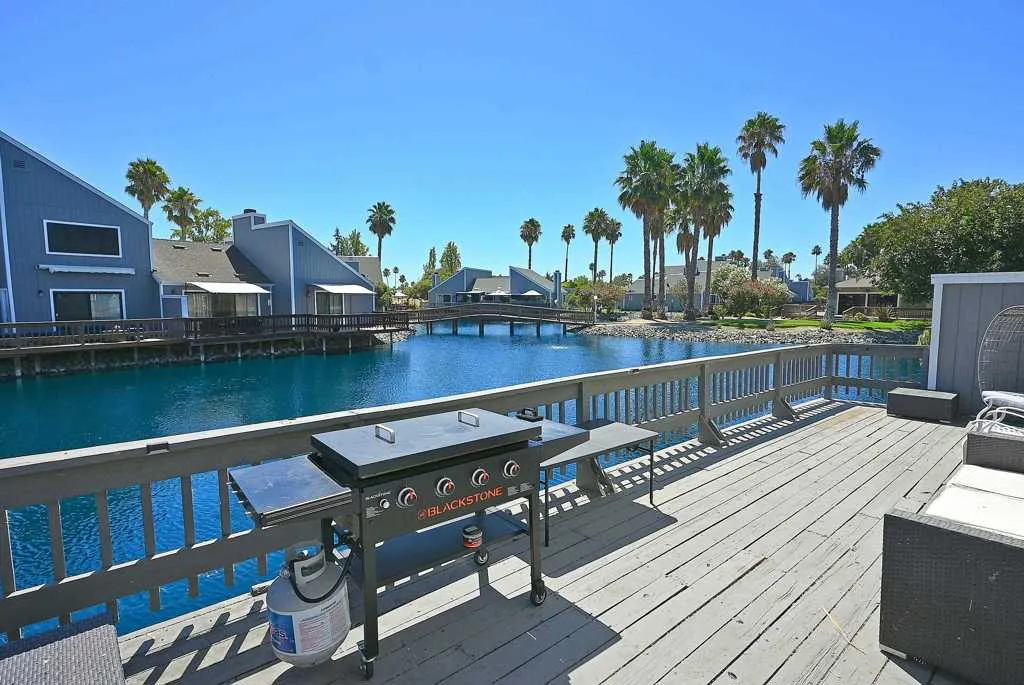 2073 2073 Sand Point Rd, Discovery Bay, California 94505 home-pic-10