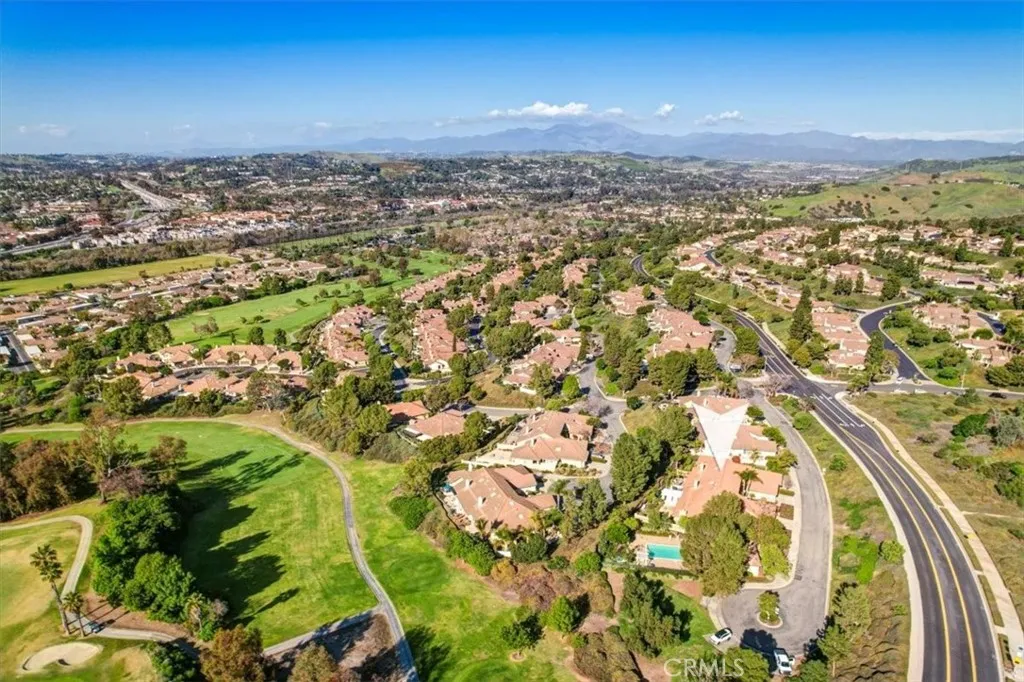 27317 Paseo Placentia, San Juan Capistrano, California 92675 home-pic-40