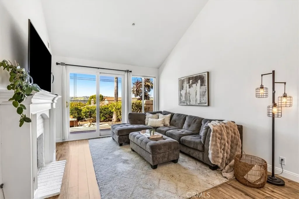27317 Paseo Placentia, San Juan Capistrano, California 92675 home-pic-7
