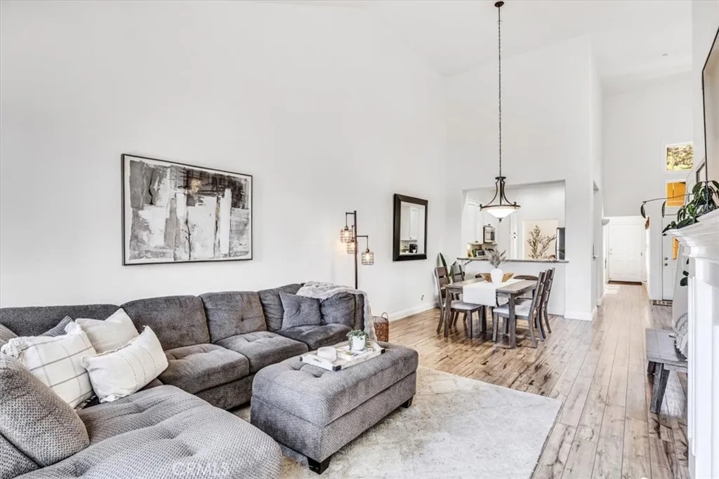 27317 Paseo Placentia, San Juan Capistrano, California 92675 home-pic-8