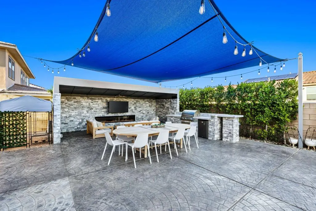 36002 Bertain Drive, Palm Desert, California 92211 home-pic-26