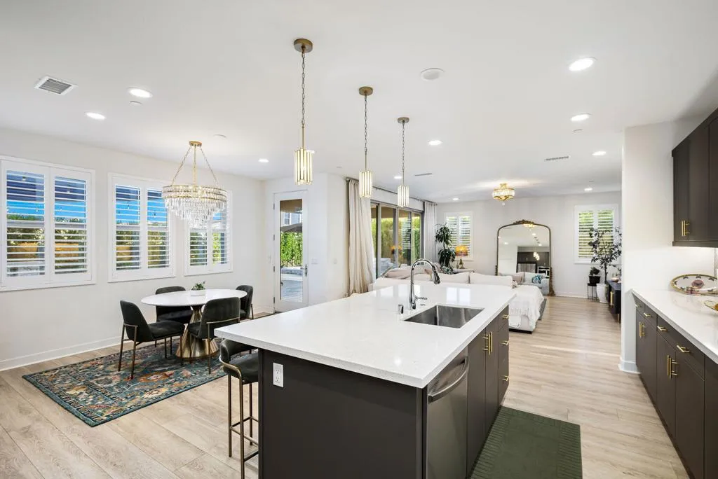 36002 Bertain Drive, Palm Desert, California 92211 home-pic-17