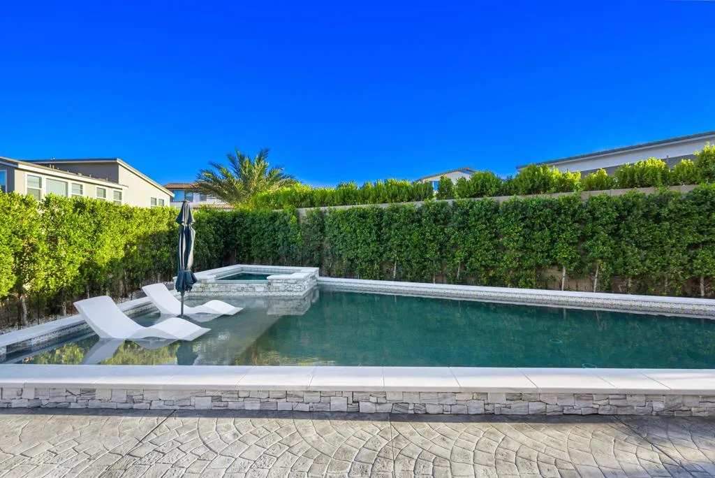 36002 Bertain Drive, Palm Desert, California 92211 home-pic-33