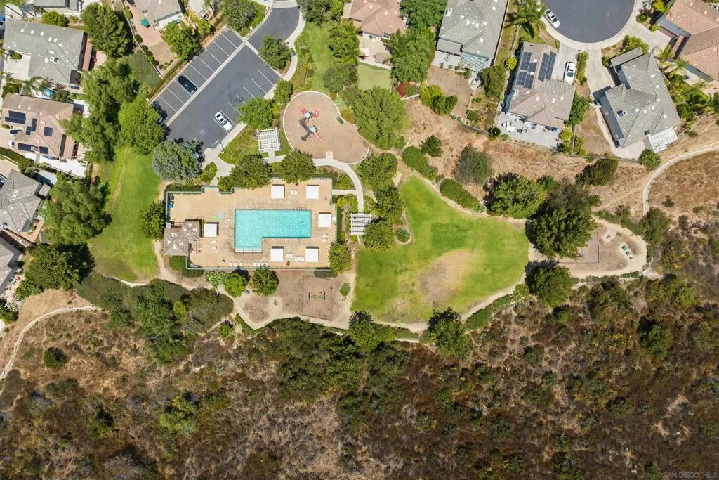 10145 Challenger Ct, Spring Valley, California 91978 home-pic-55