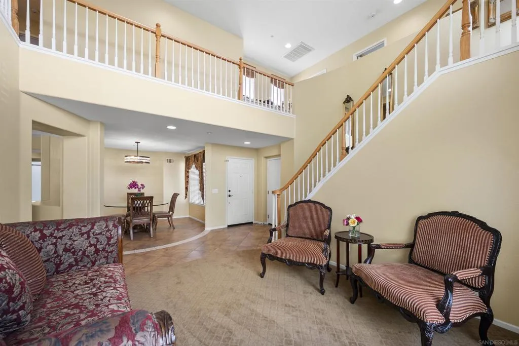 10145 Challenger Ct, Spring Valley, California 91978 home-pic-10