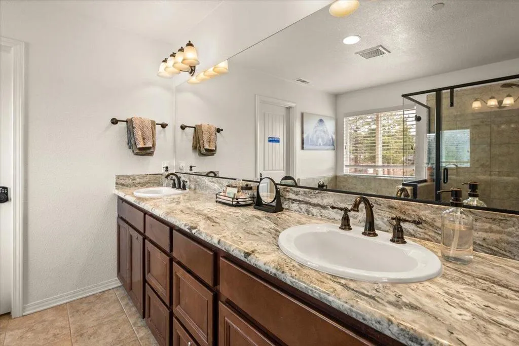 341 Maple Ridge Drive, Big Bear, California 92314 home-pic-26