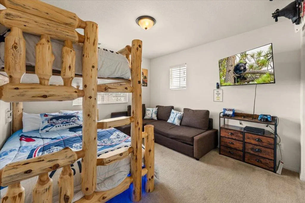 341 Maple Ridge Drive, Big Bear, California 92314 home-pic-32