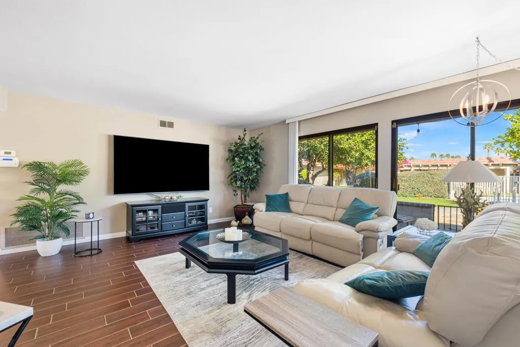 68360 Camino Jalan, Cathedral City, California 92234 home-pic-4