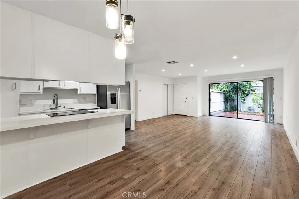 23575 Los Adornos, Aliso Viejo, California 92656 home-pic-8