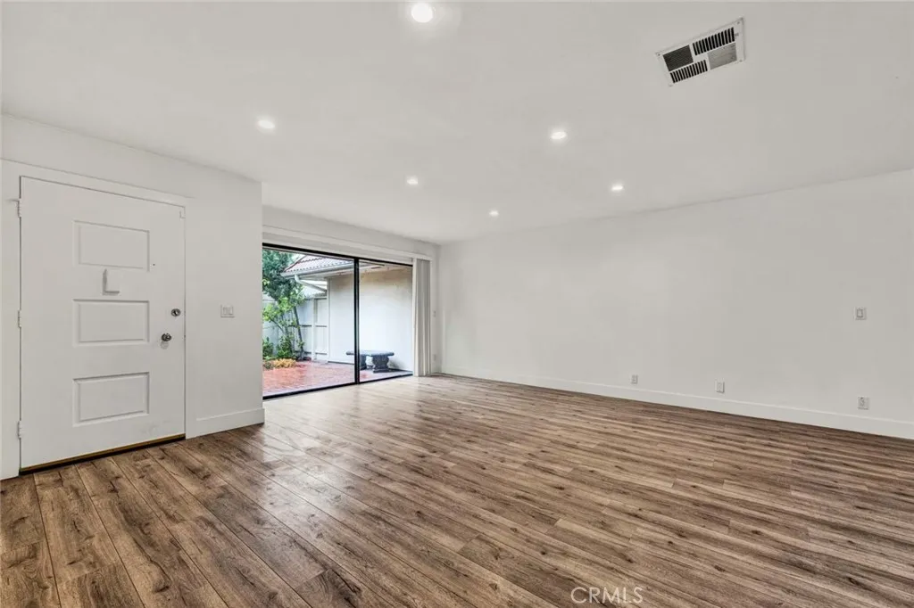 23575 Los Adornos, Aliso Viejo, California 92656 home-pic-5