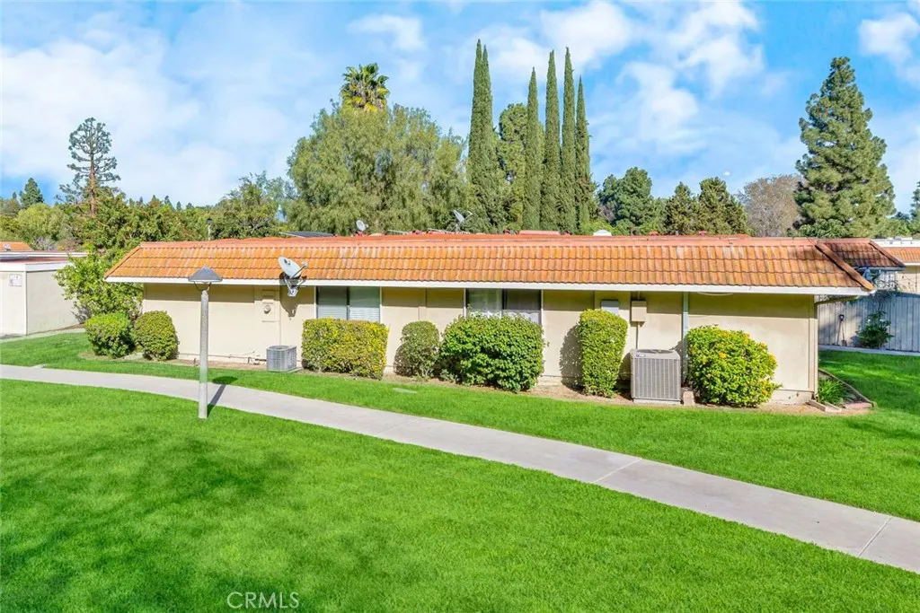 23575 Los Adornos, Aliso Viejo, California 92656 home-pic-19