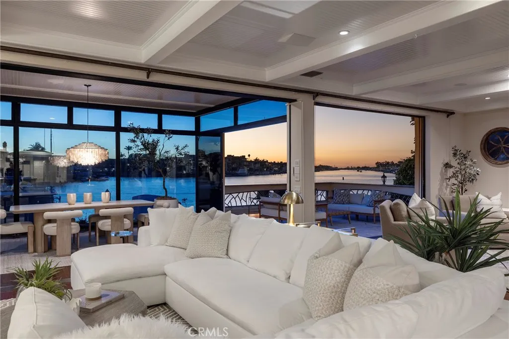 16631 Carousel, Huntington Beach, California 92649 home-pic-27