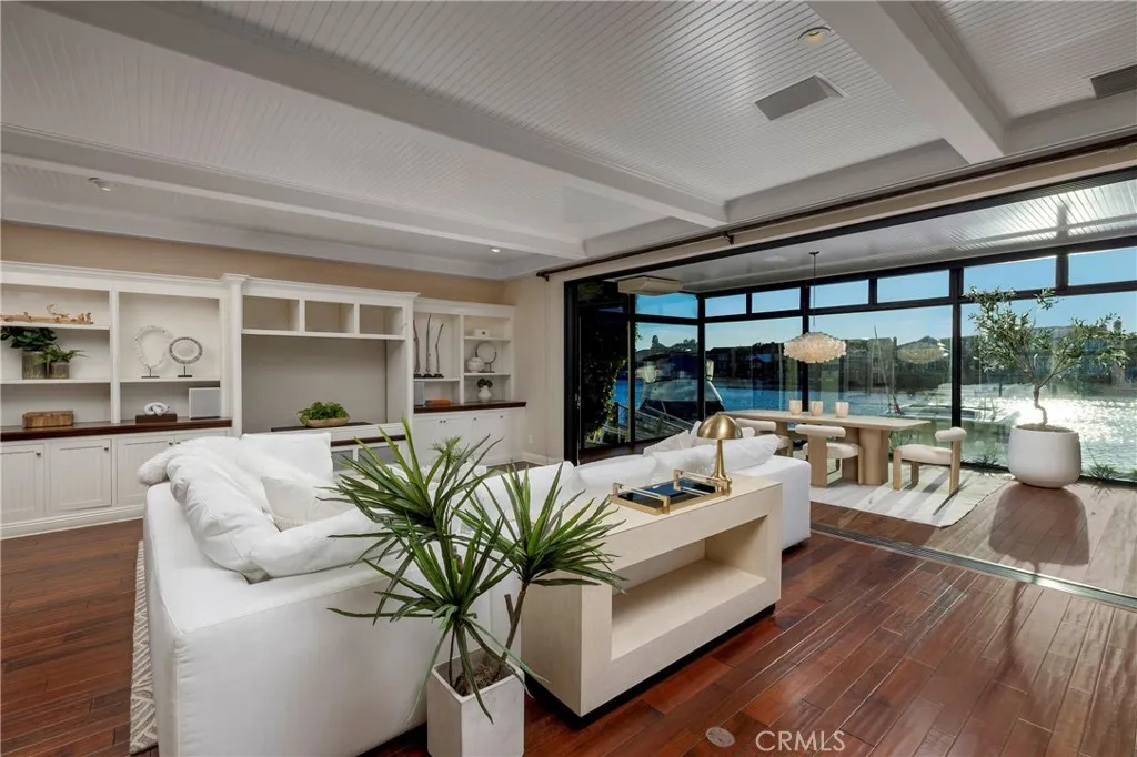 16631 Carousel, Huntington Beach, California 92649 home-pic-9