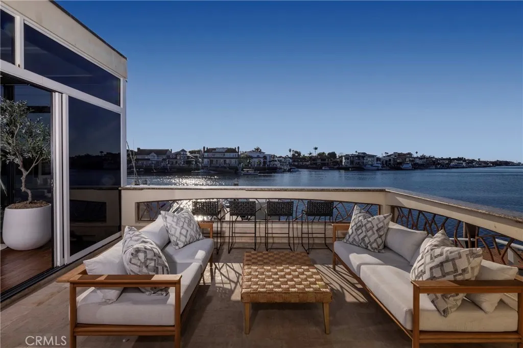 16631 Carousel, Huntington Beach, California 92649 home-pic-17