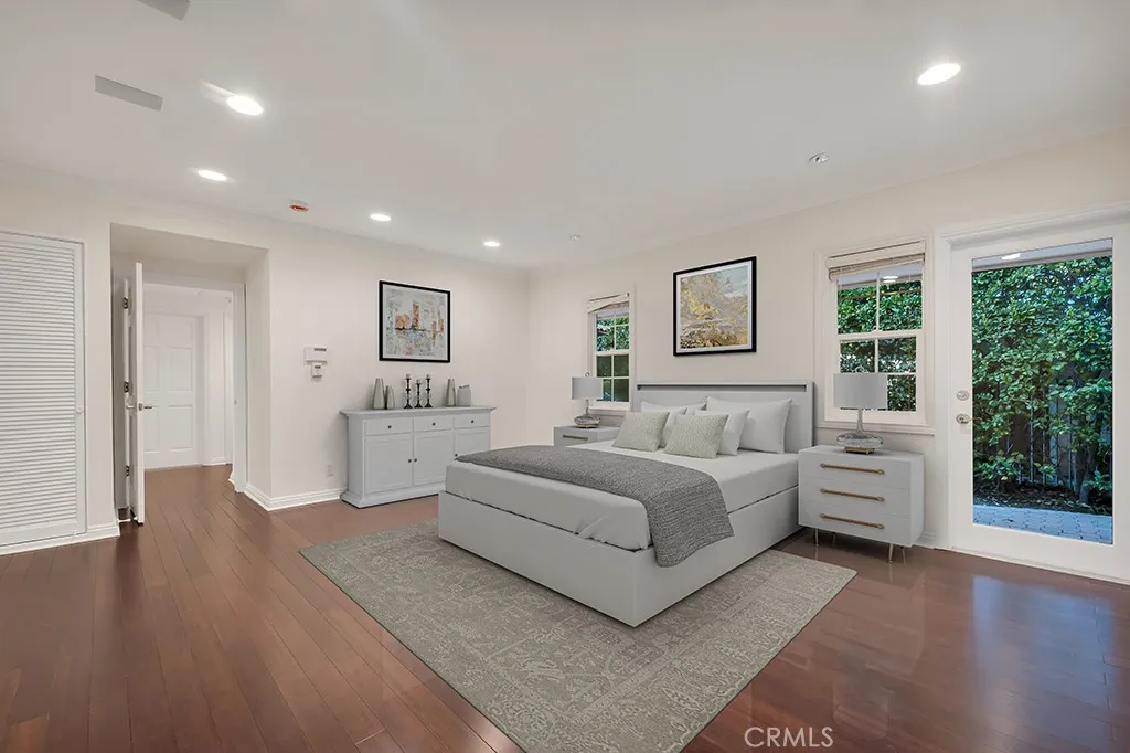 4446 Hayvenhurst Avenue, Encino, California 91436 home-pic-29