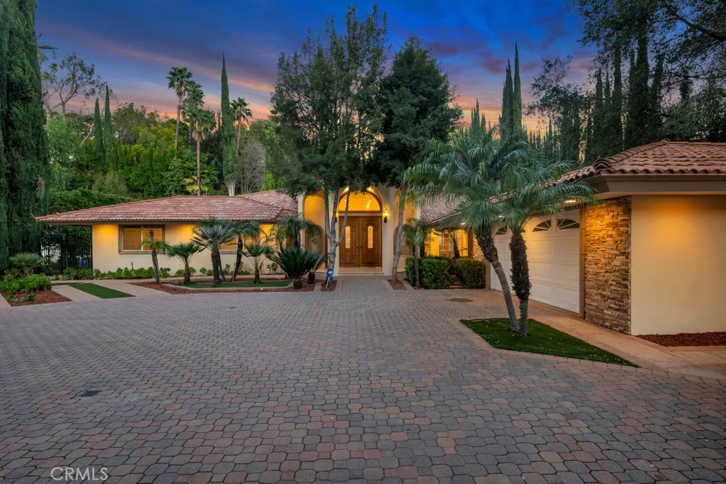 4446 Hayvenhurst Avenue, Encino, California 91436 home-pic-50