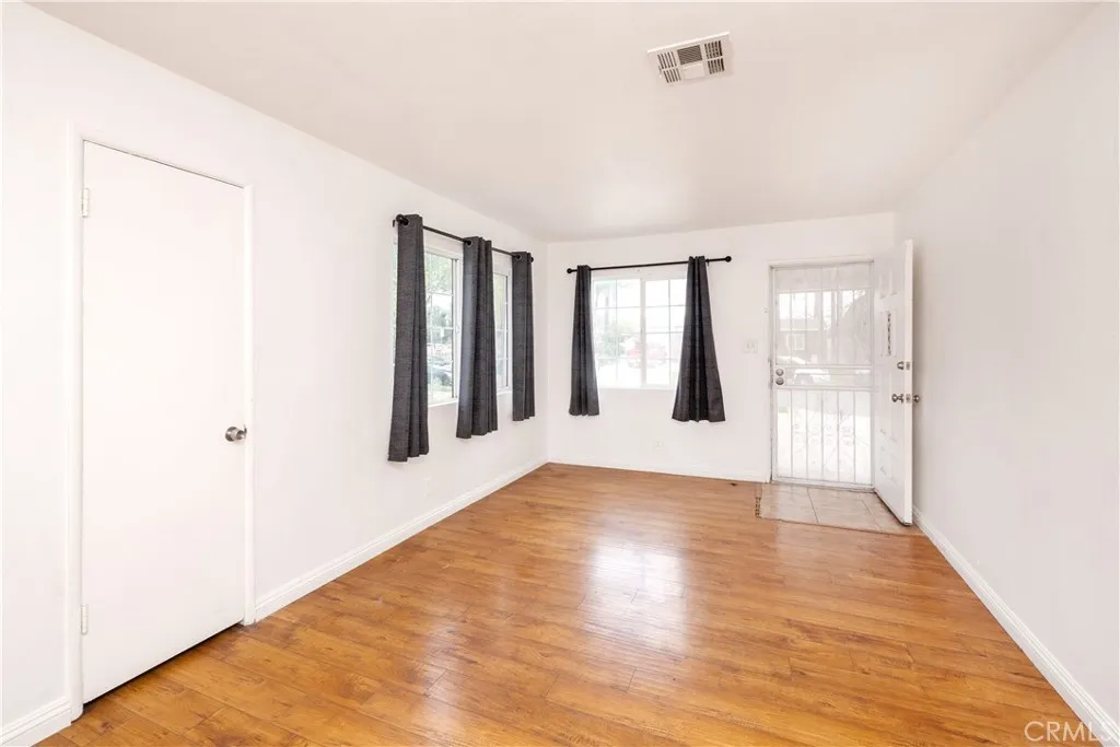 821 N Alameda, Ontario, California 91764 home-pic-5