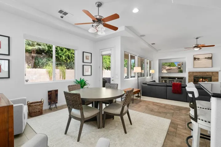 011_11-78370_via_dijon-34_410