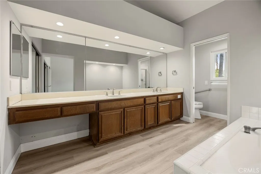 21144 Via Alisa, Yorba Linda, California 92887 home-pic-19