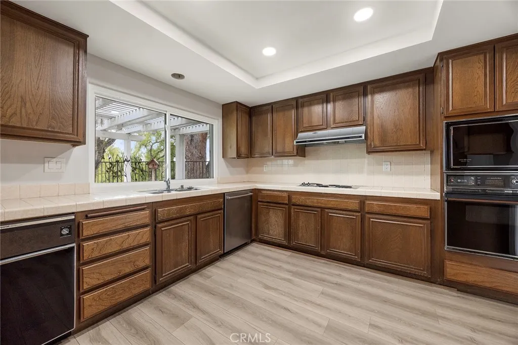 21144 Via Alisa, Yorba Linda, California 92887 home-pic-12