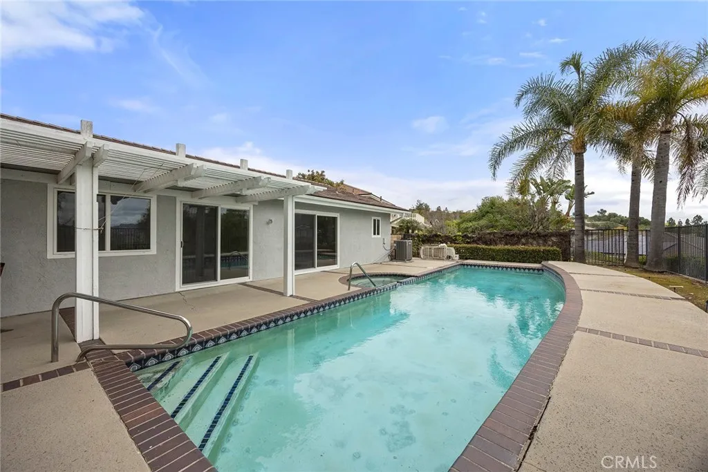 21144 Via Alisa, Yorba Linda, California 92887 home-pic-31