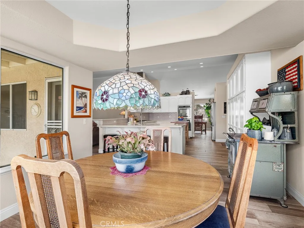 19544 Oneida, Apple Valley, California 92307 home-pic-25