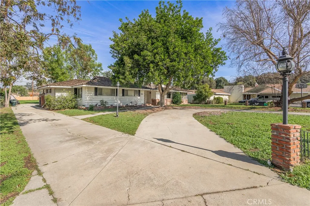 751 S Corrida, Covina, California 91724 home-pic-1