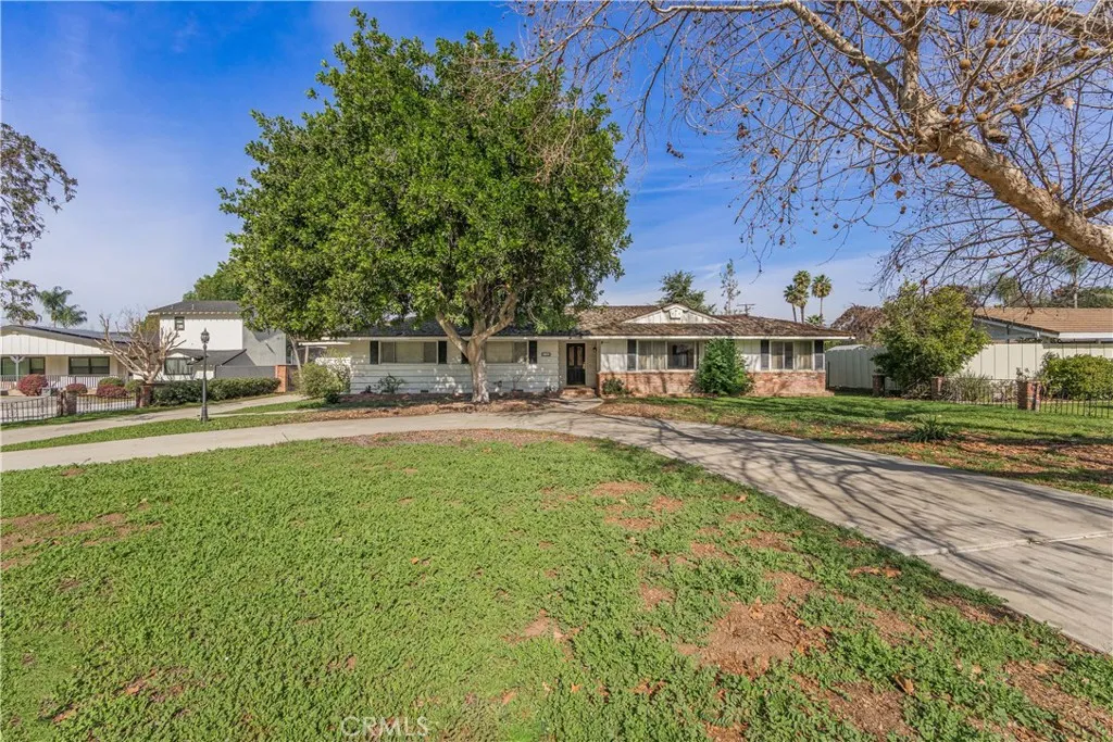 751 S Corrida, Covina, California 91724 home-pic-2
