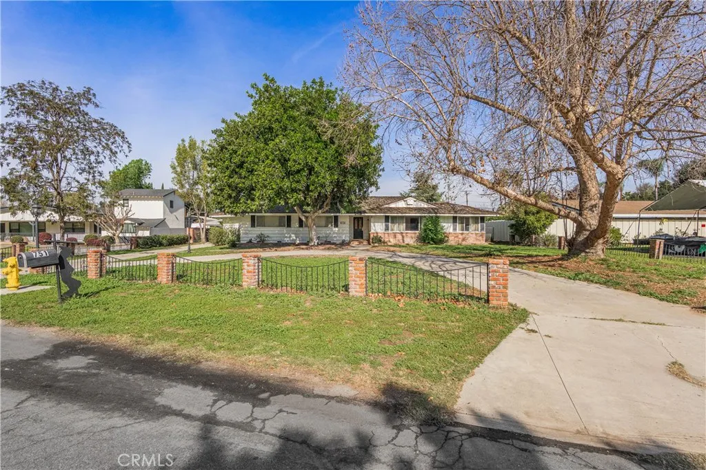 751 S Corrida, Covina, California 91724 home-pic-22