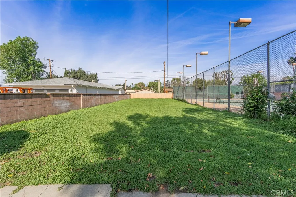 751 S Corrida, Covina, California 91724 home-pic-23