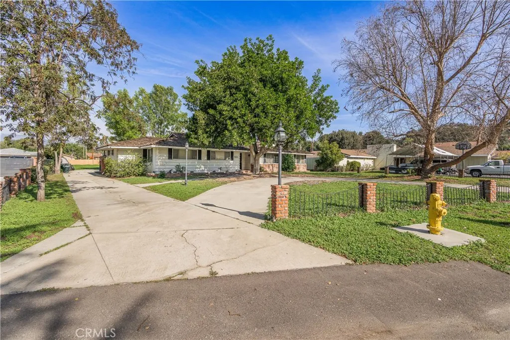 751 S Corrida, Covina, California 91724 home-pic-3