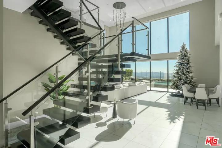 20306 W Willoughby Lane, Porter Ranch, California 91326 — photo 5