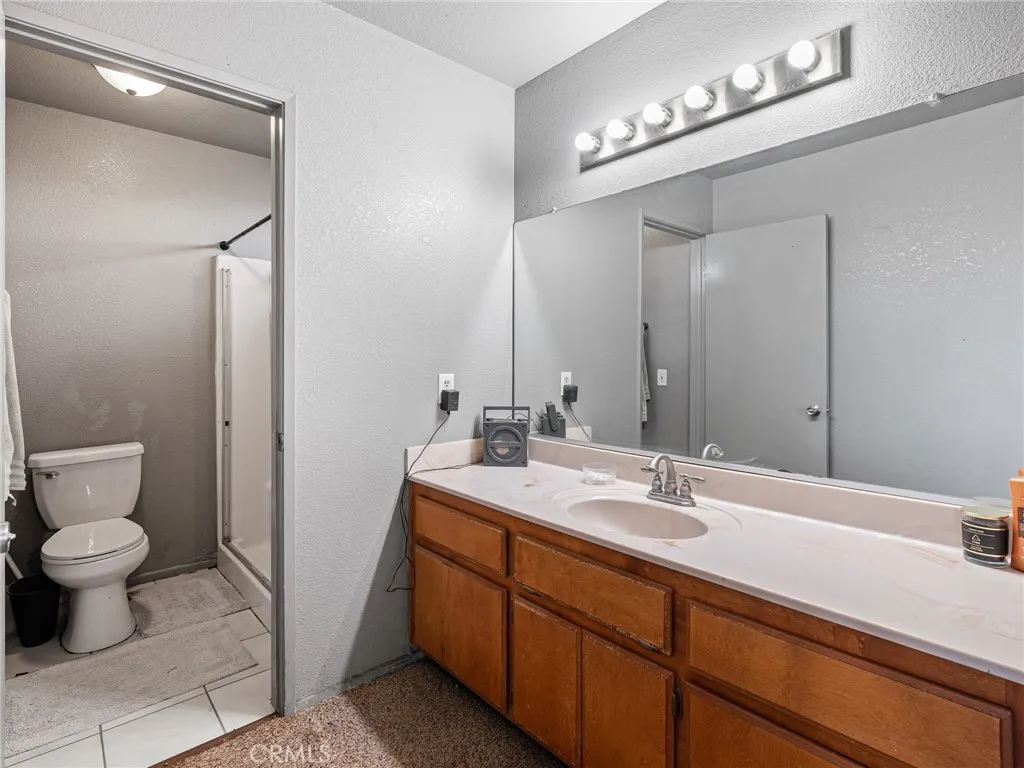 9890 Solano, Victorville, California 92392 home-pic-21