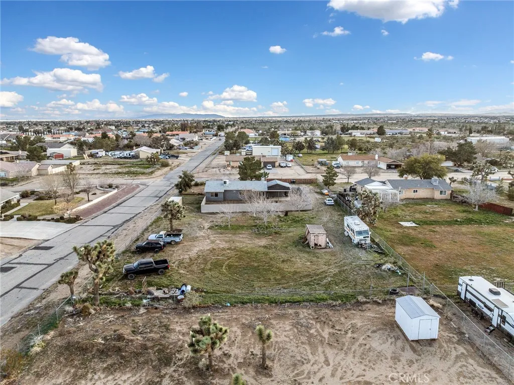 9890 Solano, Victorville, California 92392 home-pic-40