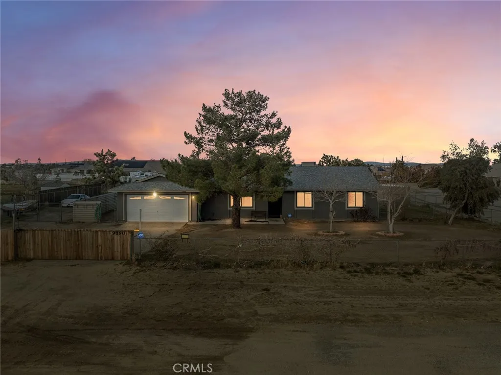 9890 Solano, Victorville, California 92392 home-pic-36