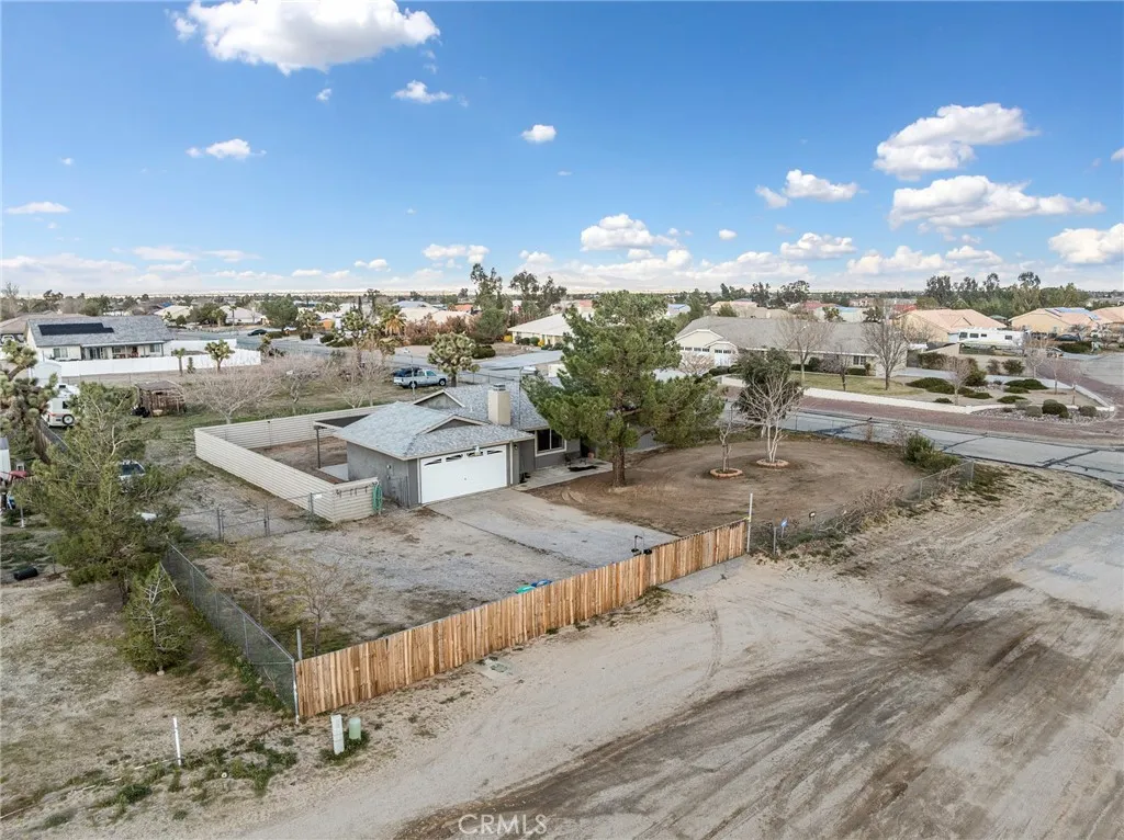 9890 Solano, Victorville, California 92392 home-pic-42