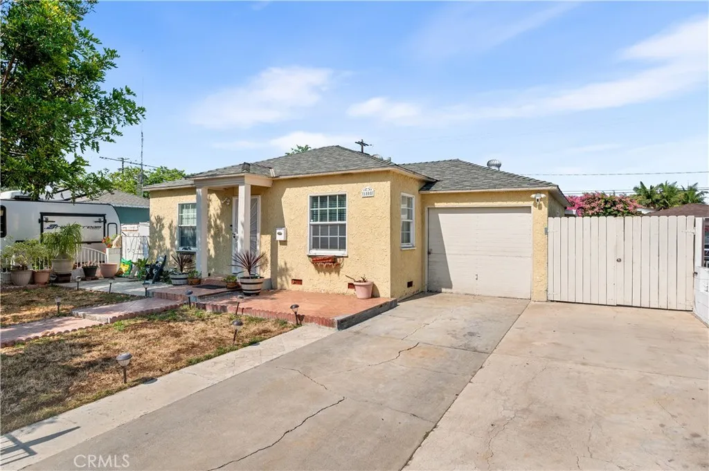 1808 S Van Ness Avenue, Santa Ana, California 92707 home-pic-1