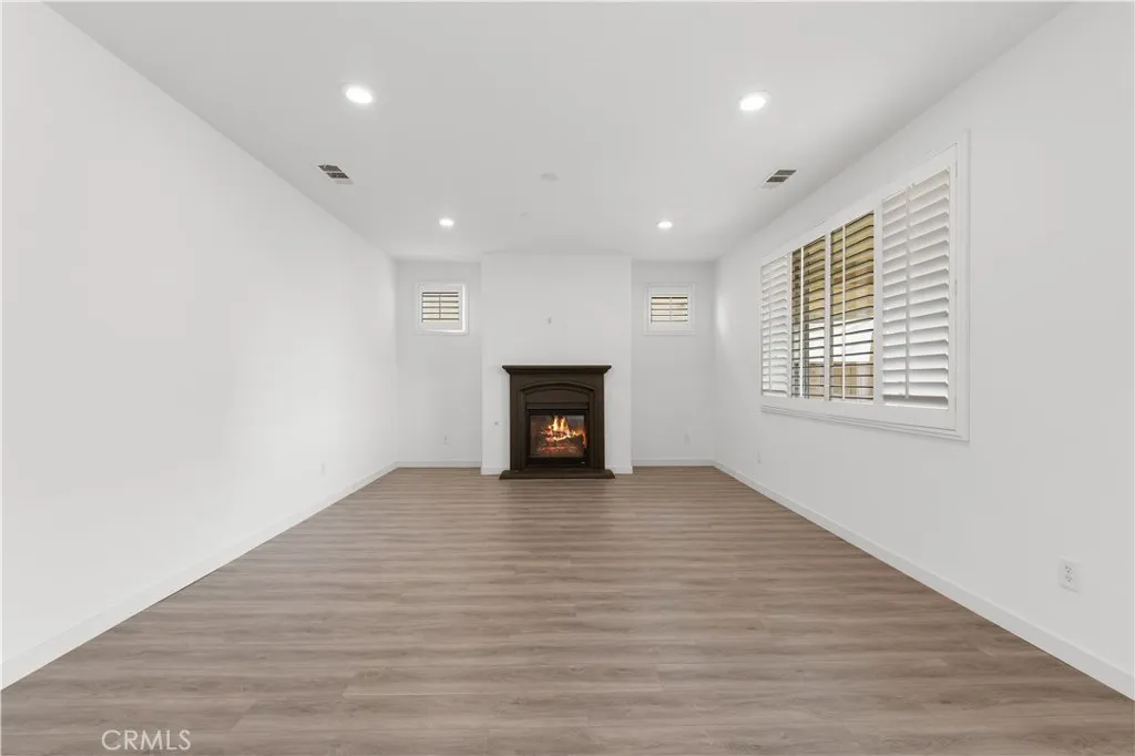 15609 Paprika Lane, Fontana, California 92336 home-pic-48