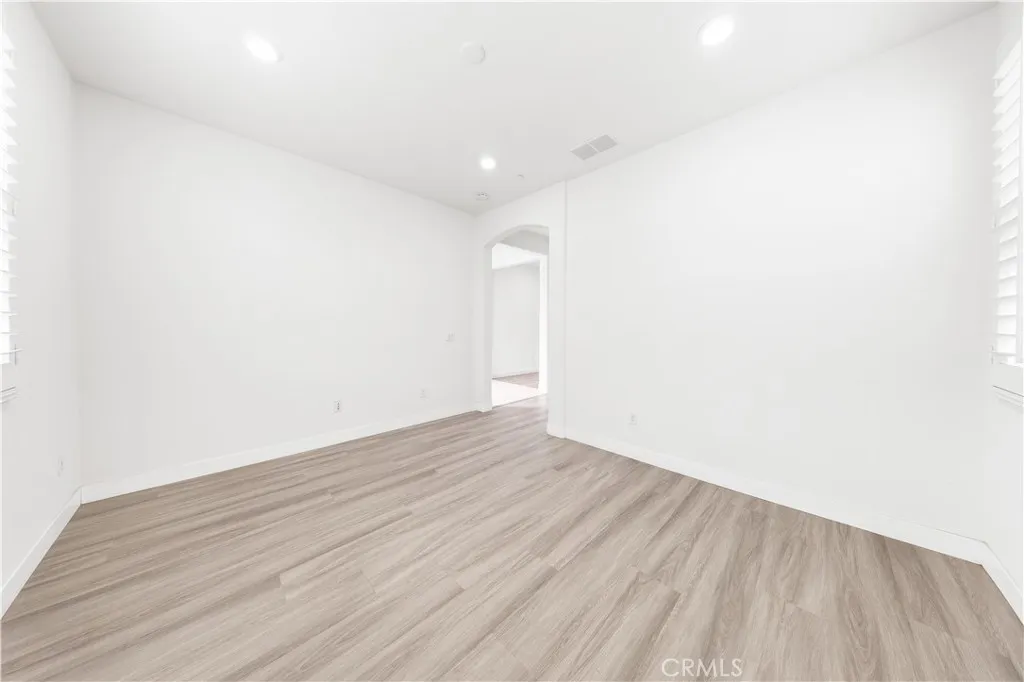 15609 Paprika Lane, Fontana, California 92336 home-pic-45