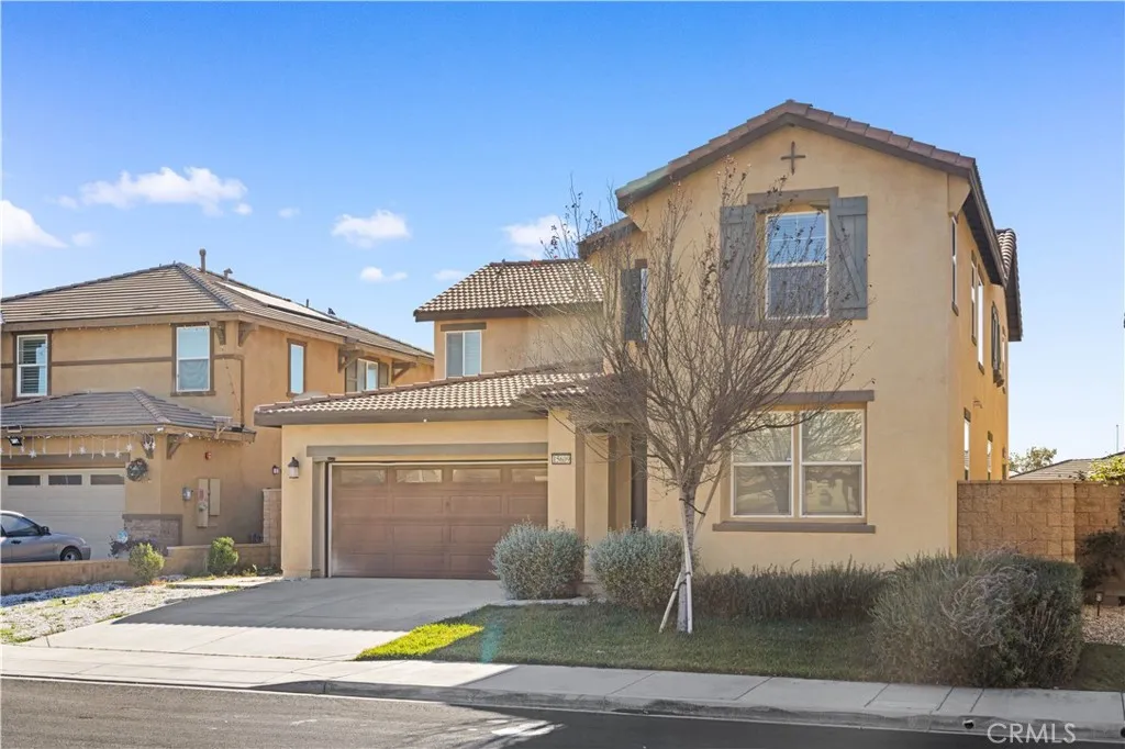 15609 Paprika Lane, Fontana, California 92336 home-pic-2