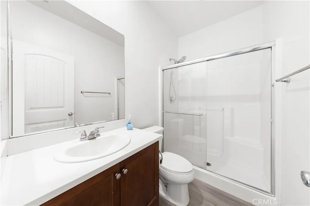 15609 Paprika Lane, Fontana, California 92336 home-pic-43