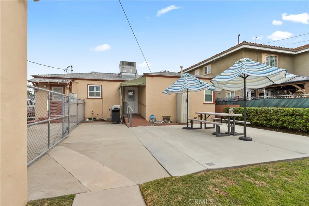 125 N 21st, Montebello, California 90640 home-pic-17