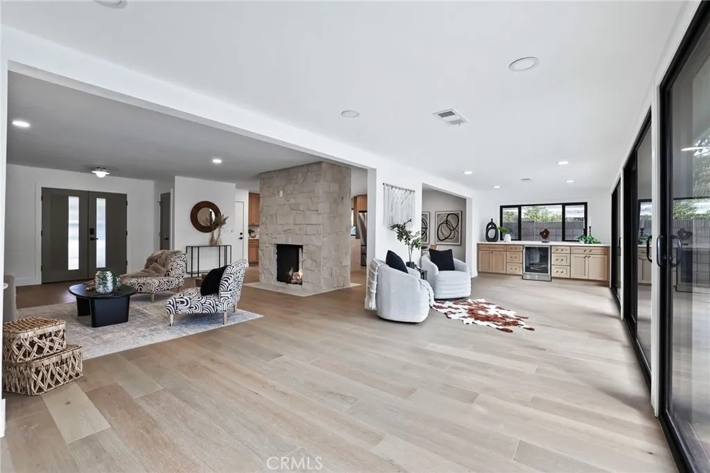 618 N Lincoln, Fullerton, California 92831 home-pic-12