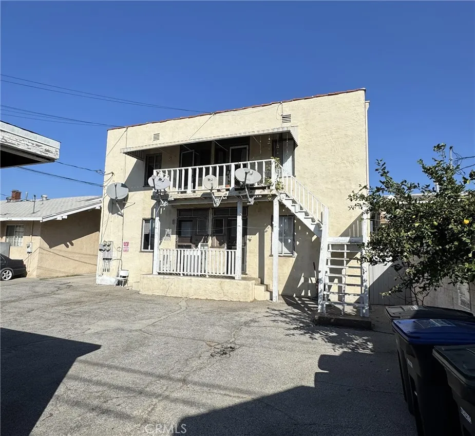 516 W Lexington, Glendale, California 91203 home-pic-2
