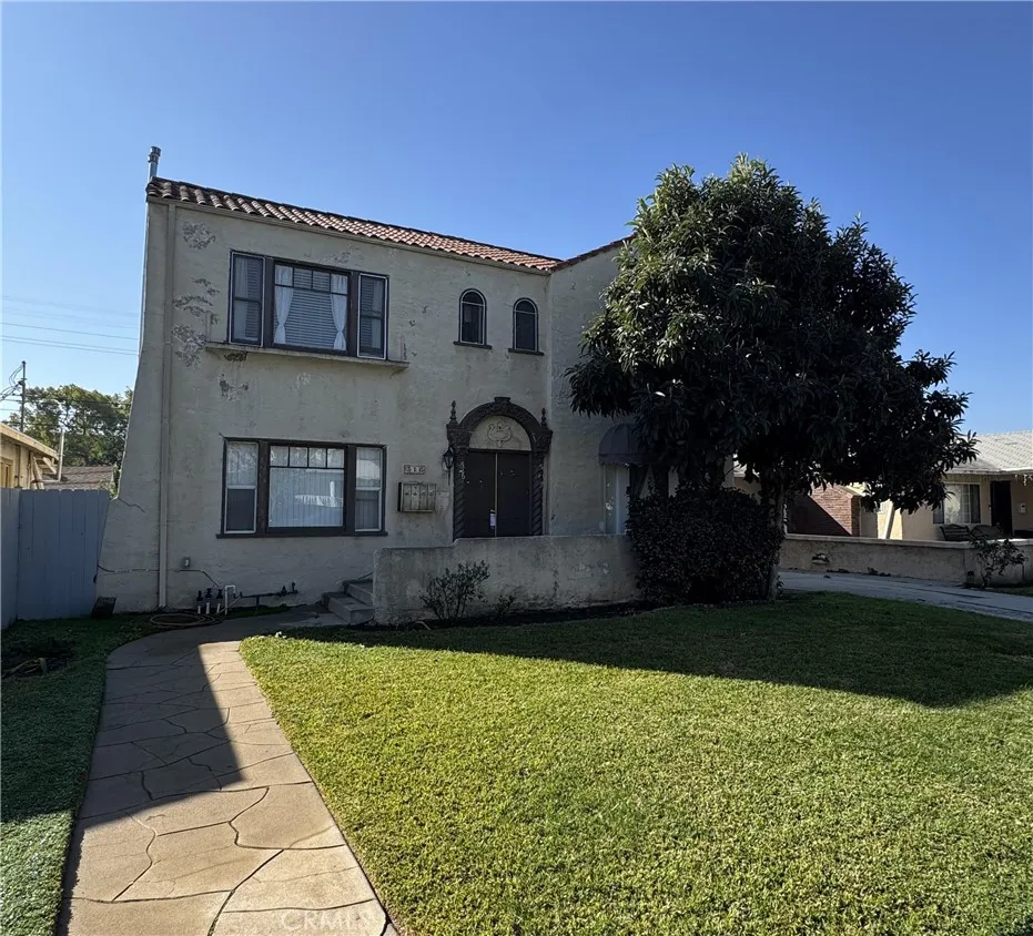 516 W Lexington, Glendale, California 91203 home-pic-1