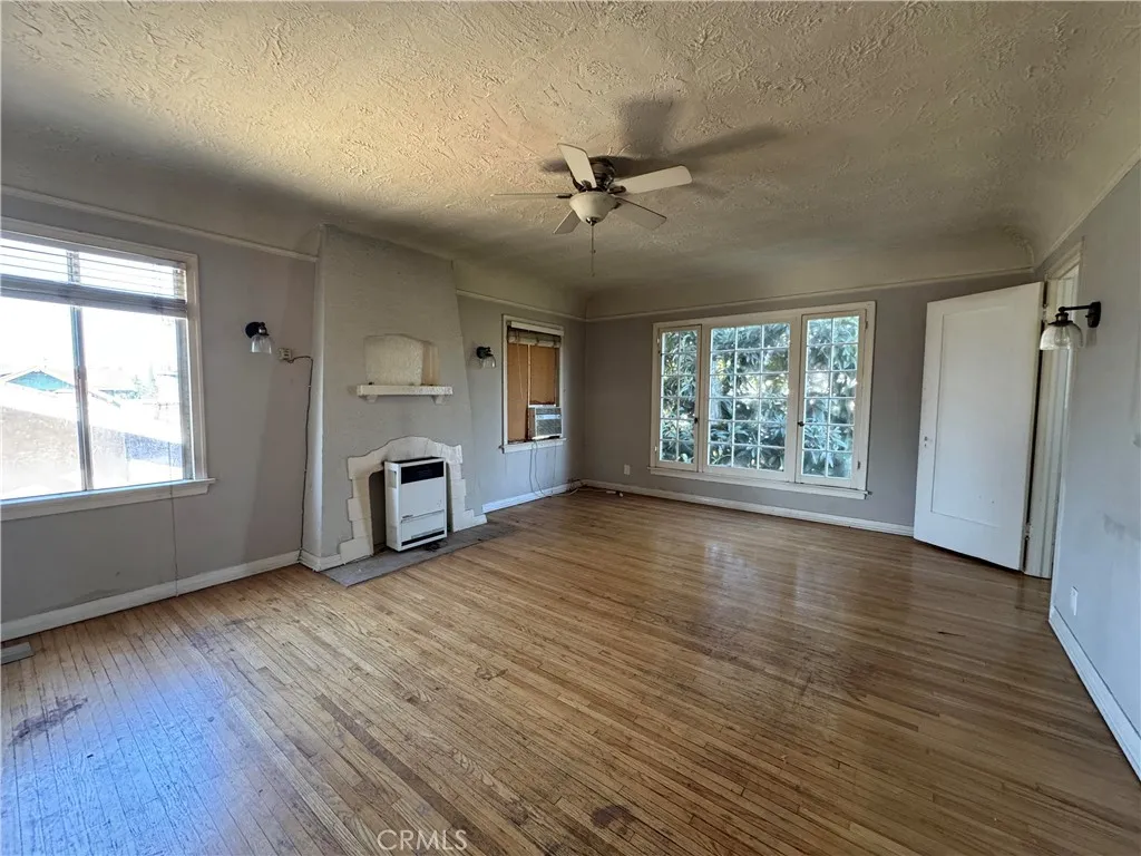 516 W Lexington, Glendale, California 91203 home-pic-8
