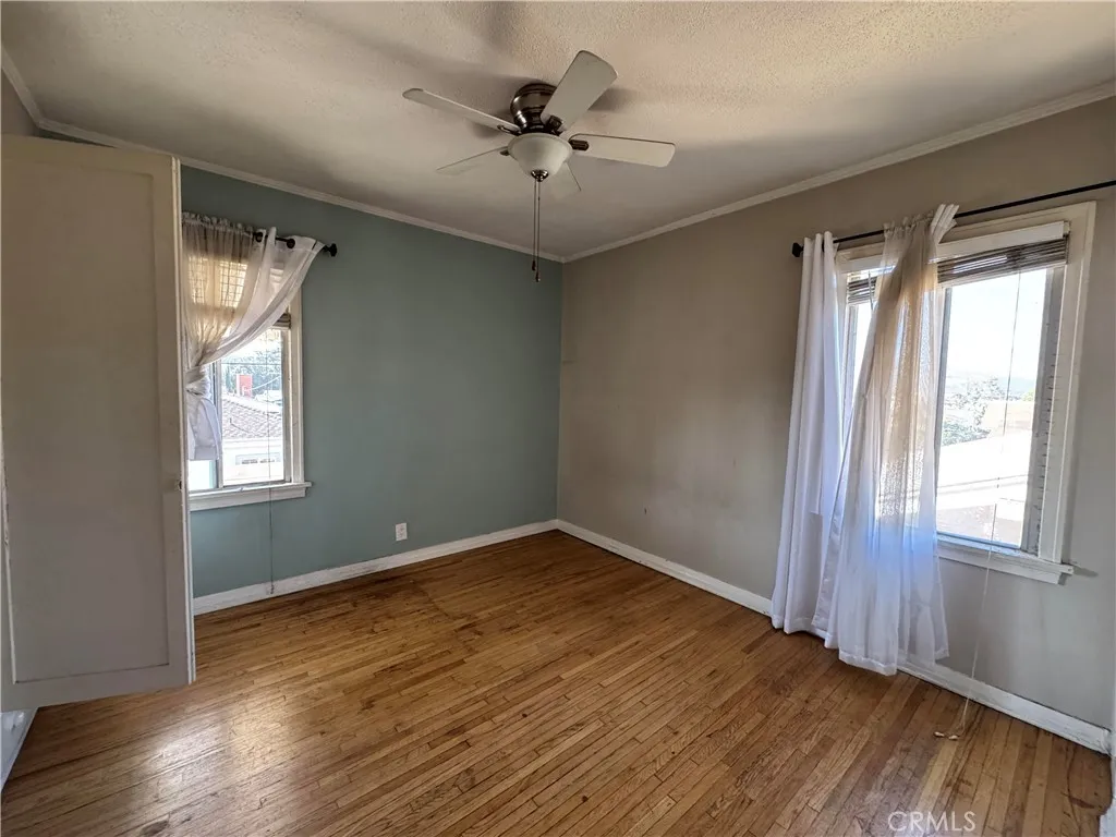 516 W Lexington, Glendale, California 91203 home-pic-9